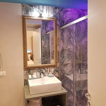 Dimora Del Cuore In Centro Pensjonat 4*