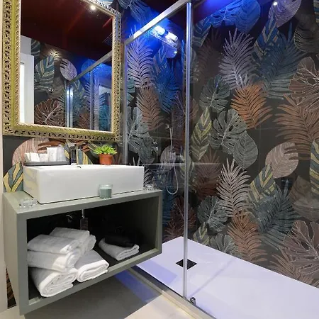 Dimora Del Cuore In Centro Gasthuis 4*